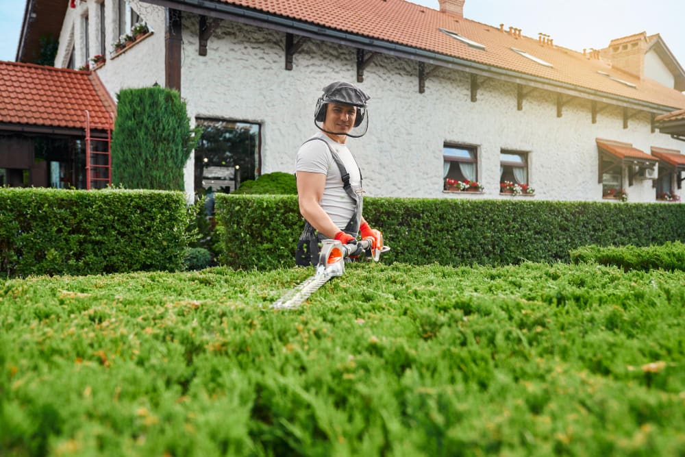 landscaping-contractor-safety-guide